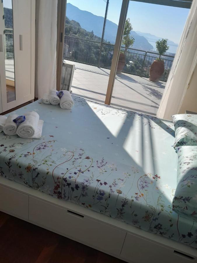 Apartamento La Terrazza Sul Golfo Rapallo Exterior foto